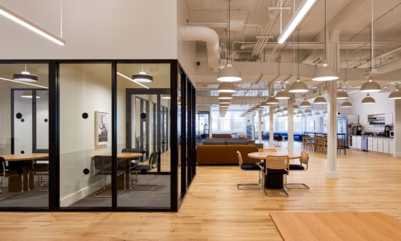 1115 Fulton 200602 Mc Caffery 1115 W Fulton 002