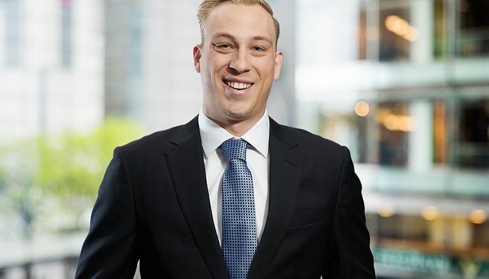 Dynek Thomas 1200x800