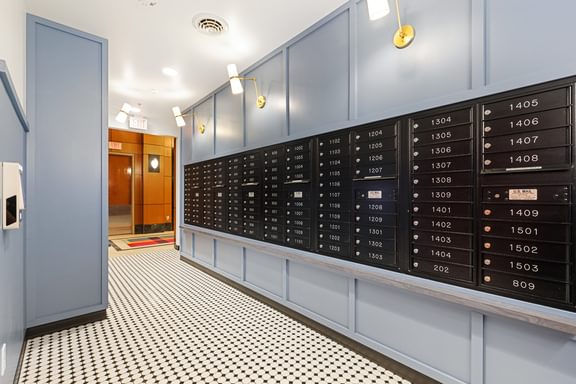 Encore mail Room17 1200x800