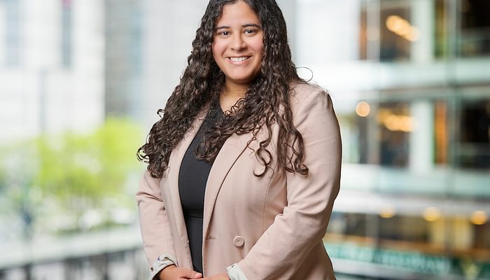 Gonzalez Maria 1414 1 1200x800