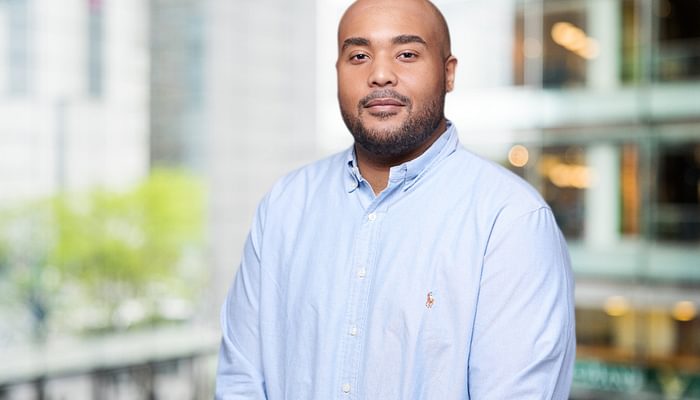 Hicks Daryl 1284 1200x800