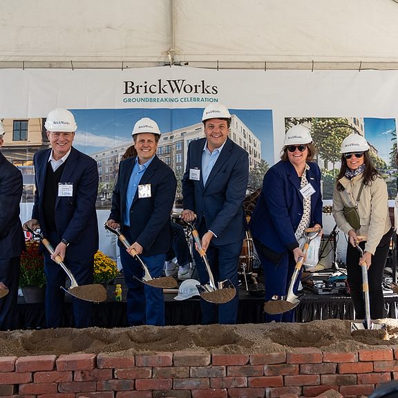 Terminal Brick Works Groundbreaking 03308 1200px 150dpi